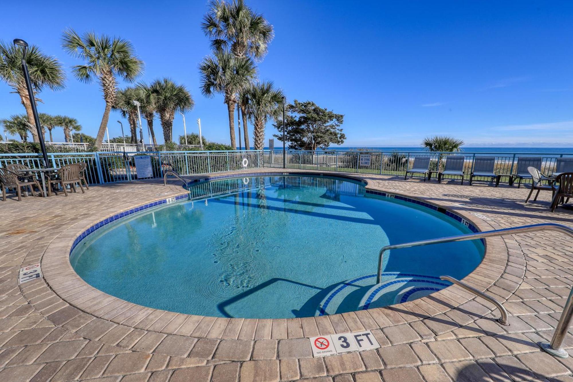 1604 N Ocean Blvd, 0703 - Ocean Front Sleeps 6 Villa Myrtle Beach Exterior foto